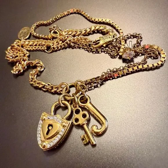 Vintage Juicy Couture Lock & Key Gold Tone Necklace - Picture 1 of 8